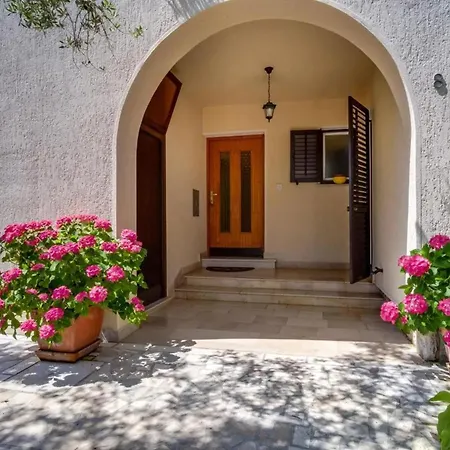 Secret Garden - Happy Apartament Mali Lošinj